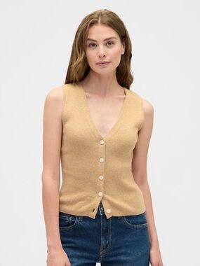 GAP Ribbed V-Neck Button Knit Top in Camel